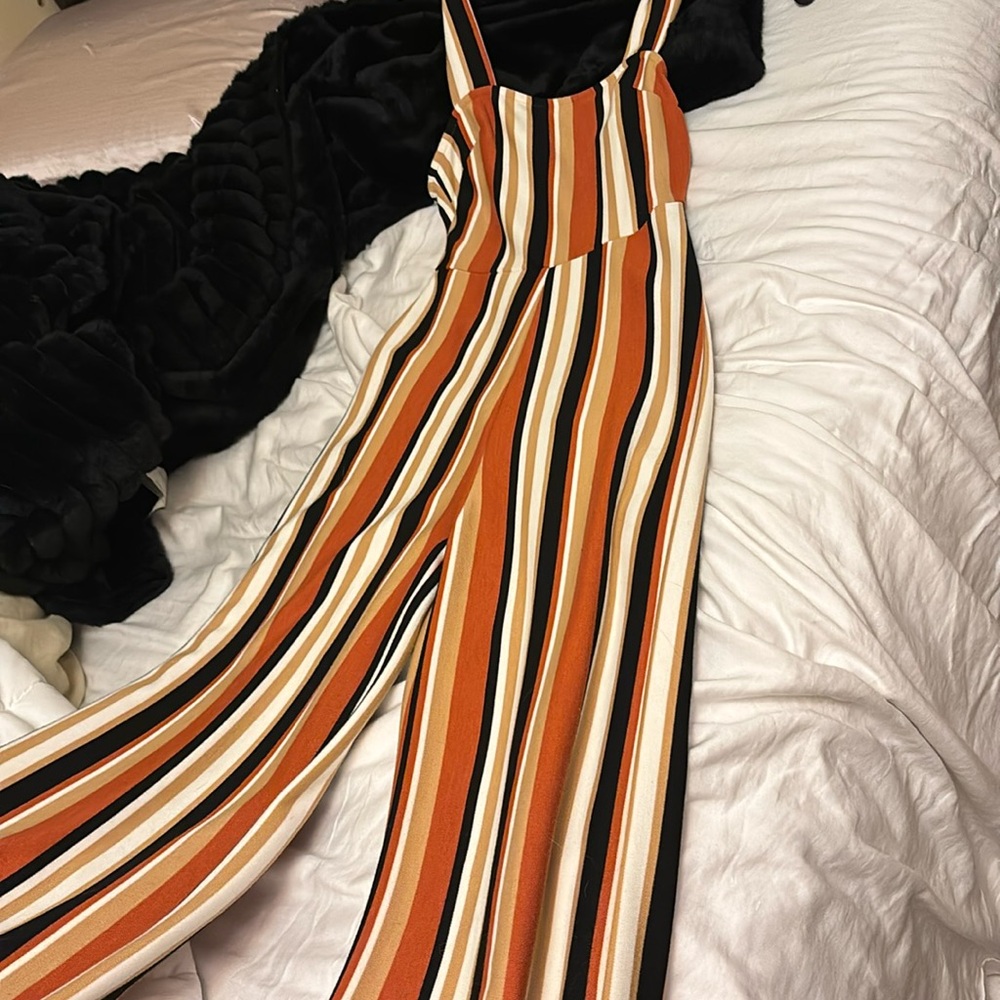 Wide leg pantsuit
